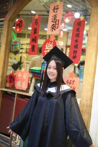 提供kpop舞服務的專家蔡心妤