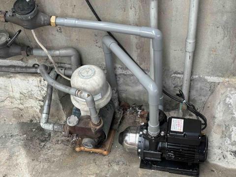 黃承鈞 - 加壓馬達安裝 黃承鈞 - 加壓馬達安裝