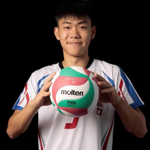 提供排球服務的專家紹傑何