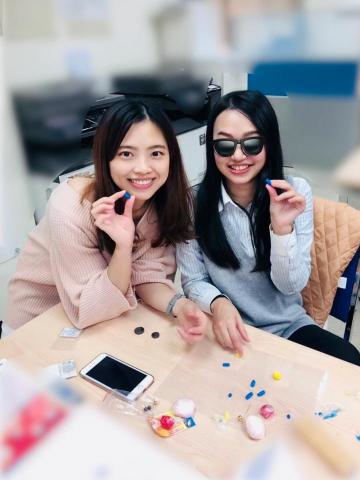 Lydia - 與企業合作共同舉辦捏塑課程-新春小豬磁鐵 Lydia - 與企業合作共同舉辦捏塑課程-新春小豬磁鐵