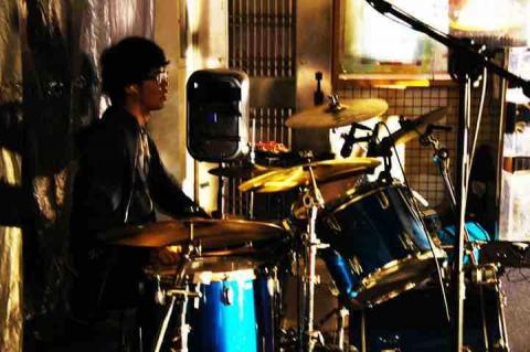 張加樂 - 大學熱音社成果發表 張加樂 - 大學熱音社成果發表