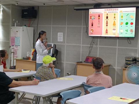 營養師hsuan - 在社區提供營養課程衛教