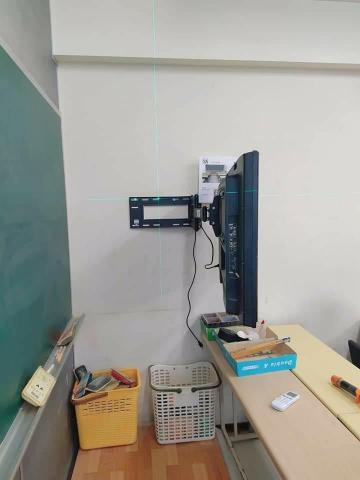 祥禾科技 - 單手臂  電視壁掛架 安裝