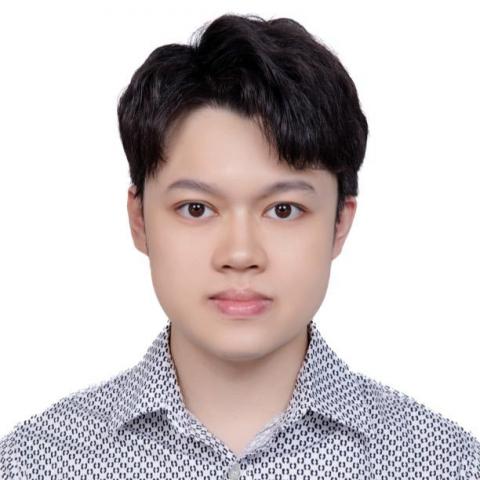 提供翻译u服務的專家Ansel Wu