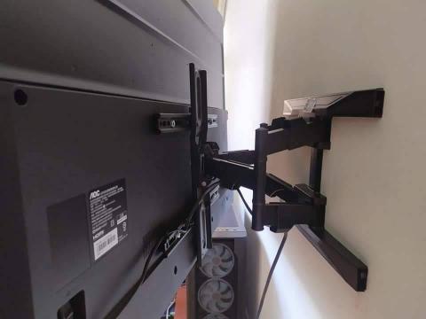 祥禾科技 - 雙手臂 電視壁掛架 安裝