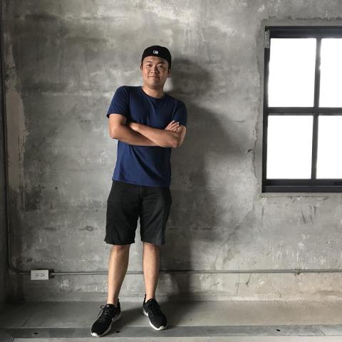 提供手工服務的專家鄧皓哲