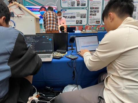 Felix - 程式撰寫