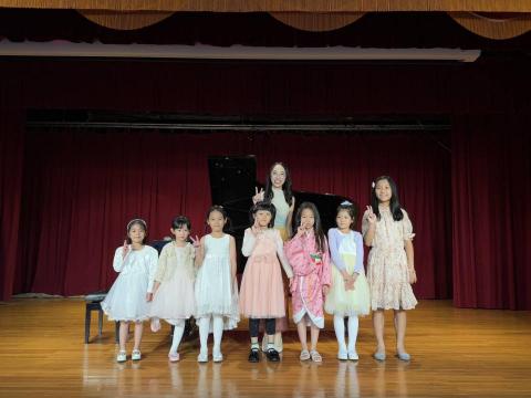 成人鋼琴課程|兒童鋼琴課程|快樂學鋼琴| 到府教學 - 2024/12 學生音樂會 成人鋼琴課程|兒童鋼琴課程|快樂學鋼琴| 到府教學 - 2024/12 學生音樂會