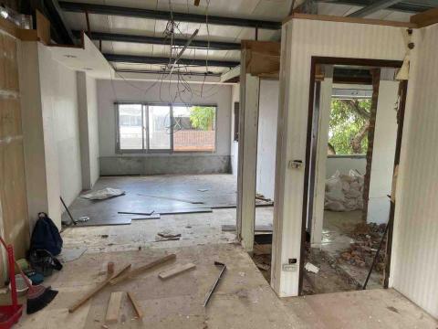 日昌室內裝修 水電 李先生 - 內部拆除前