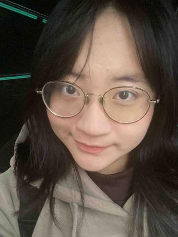 提供股票穩服務的專家Iris Chen