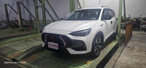 提供台中計程車叫車服務服務的專家柯釉幃