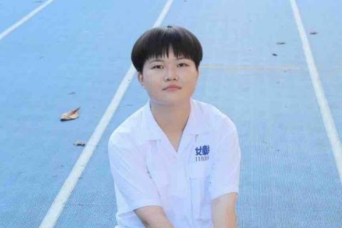 廖妤珊 廖妤珊
