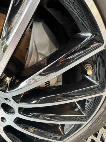 穩銀車體專業美研 - 鋁圈、卡鉗清洗