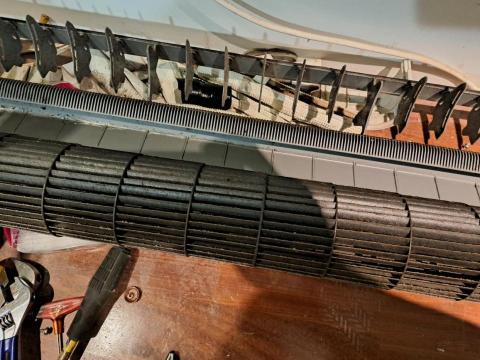 卓文勝 - 去年有洗