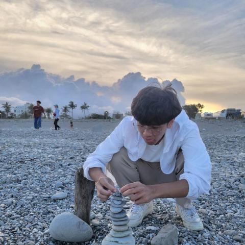 提供高中物理服務的專家林家禾