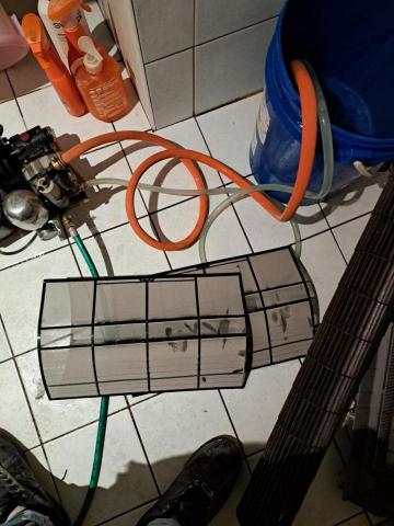 卓文勝 - 去年有洗