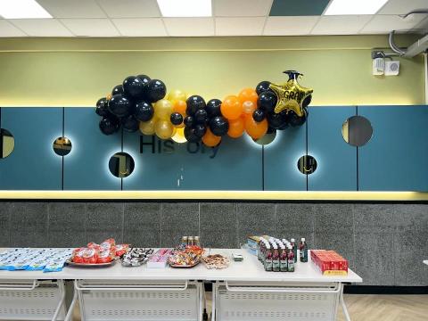 曾玟瑜 - 輔仁大學畢業佈置