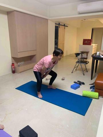 程柏翔 - 80多歲的大姐