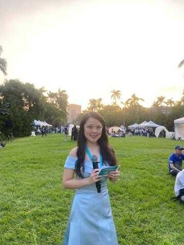 中英文主持人｜潘穎穎Vivian - 國立臺灣大學藝術季開幕式雙語主持人