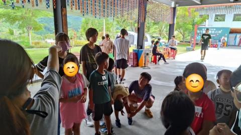 蔡宜珊 - 台東金峰部落嘉蘭教會志工（闖關遊戲）