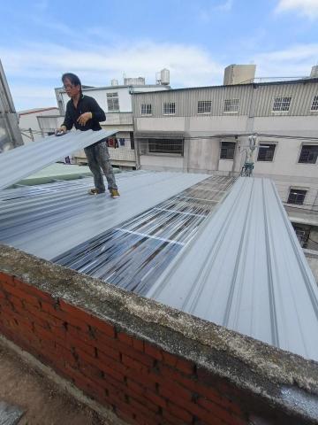 恩陞工程行  統編：95265022 - 114/06/22 楊梅區蓋浪板