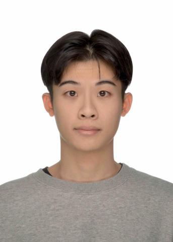 提供數學題目服務的專家柯毅