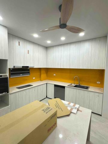 澄銨玻璃 - 烤漆玻璃