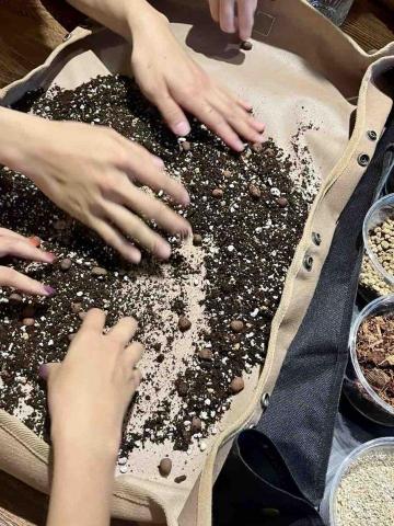 貓不理 • 植物系療癒所 - 