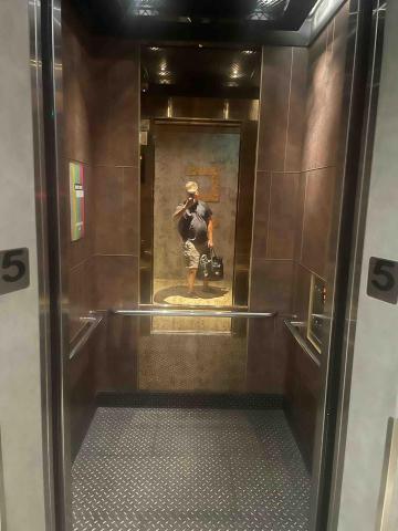 恆運實業有限公司 -  恆運實業有限公司 -