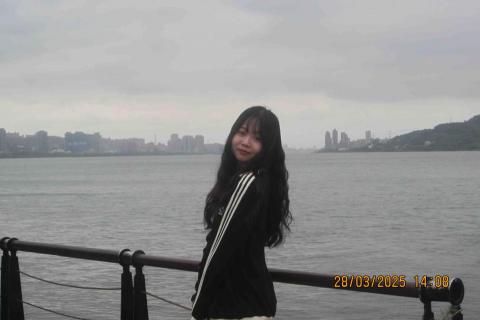 提供台中市西屯區伴讀服務的專家張瑀辰