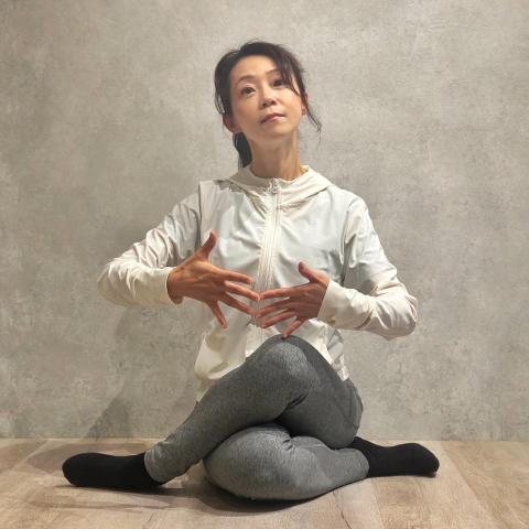 「身心舒展現代舞」 （放鬆、優雅、身體覺察）