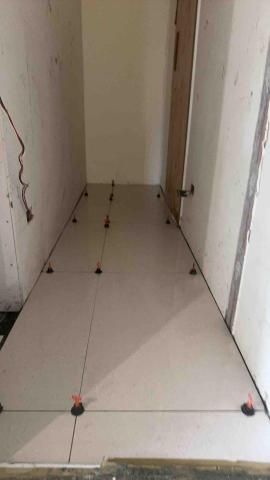 海虎工程 - 80&times;80地磚鋪貼