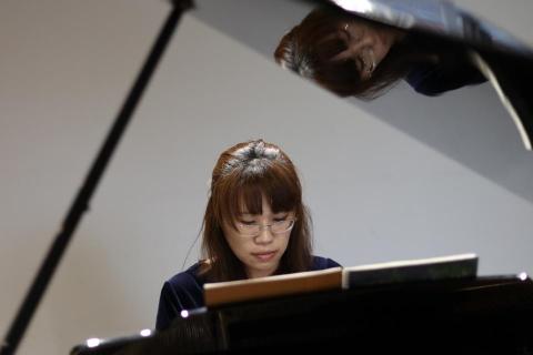 尤怡婷 -  尤怡婷 -