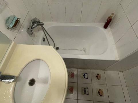 可能設計有限公司 - 拆浴缸改乾濕分離+強化玻璃before 可能設計有限公司 - 拆浴缸改乾濕分離+強化玻璃before