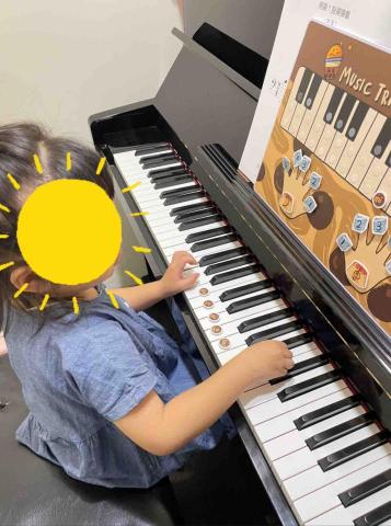 吳巽筠 Hanna - 教學日常~這是4歲鋼琴啟蒙課! 吳巽筠 Hanna - 教學日常~這是4歲鋼琴啟蒙課!