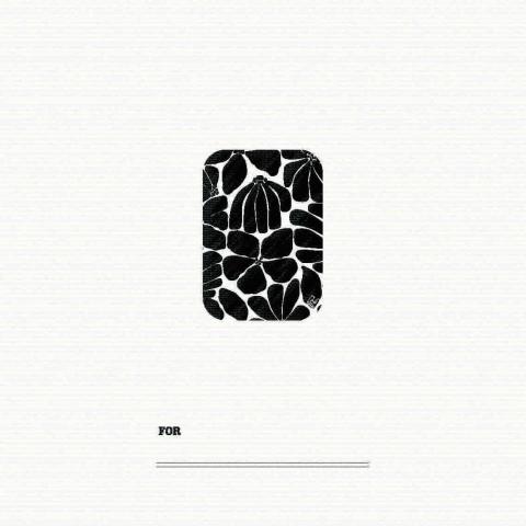 韓葦 - 謝卡 卡片設計｜

以黑白為主視覺，結合文字排版與手繪紋樣，傳遞感謝與質感日常的美學實踐。留白與視覺重心的安排，保留書寫空間，也讓圖像成為訊息之外的情緒媒介。