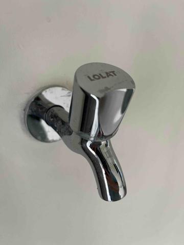 阿松水電 - 前陽台及工作陽台等區域水龍頭更換