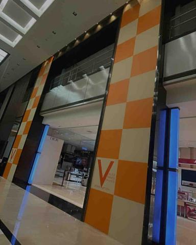 紙匠 - 台南新光三越 LV專櫃客製化壁紙