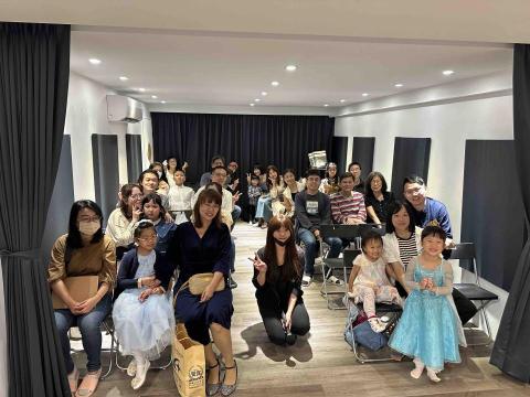 尤怡婷 -  尤怡婷 -