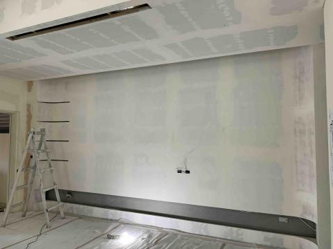 丙申油漆工程行 (朱先生) - 施工中