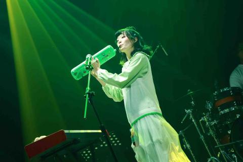 于珊 - 演出時的口風琴時間