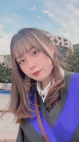 提供pchome冰箱服務的專家張采柔