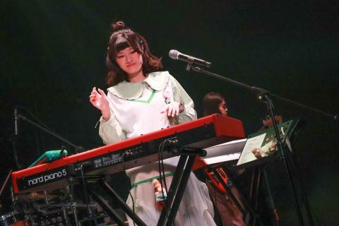 于珊 - 自彈自唱