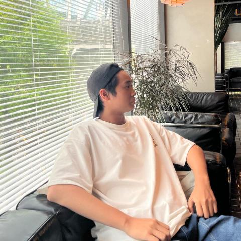 提供112數b服務的專家黃郁棨