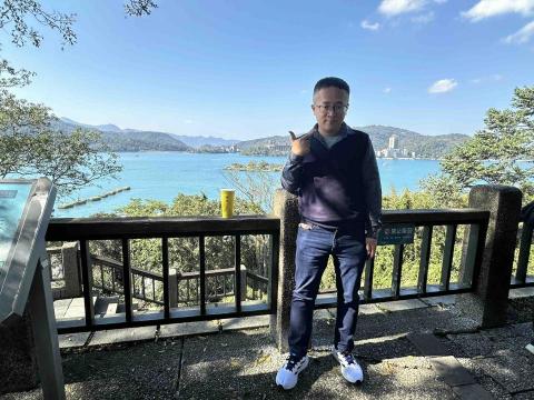 提供寫程式服務的專家李勝峰