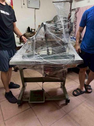 Jo將精緻搬家貨運 - 裁縫機 膠膜保護 Jo將精緻搬家貨運 - 裁縫機 膠膜保護