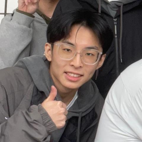 提供高中物理服務的專家魏楚祐