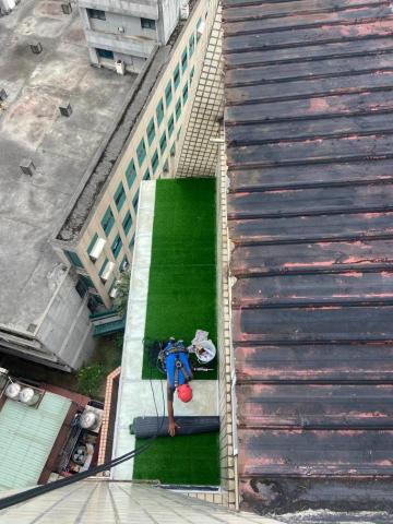 嵐玥工程 - 鋪設人工草皮