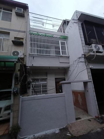 鑫鉑實業有限公司 - 楠梓某案場外牆拉皮及防水