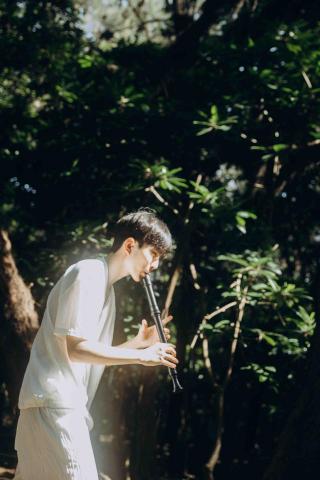 提供吹直笛服務的專家鄭宏鈞